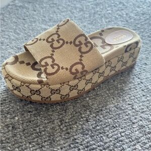 Gucci Loafers GG size 40